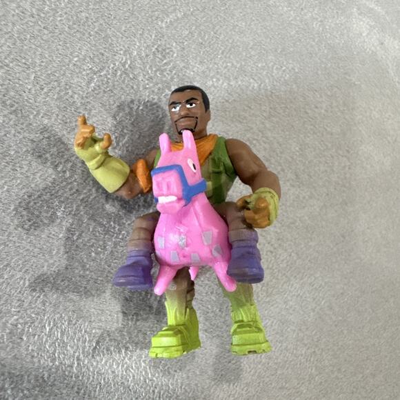 Fortnite Mini Action Figure Battle Royale Collection Calamity, Giddy Up, DJ Yond - Picture 6 of 10